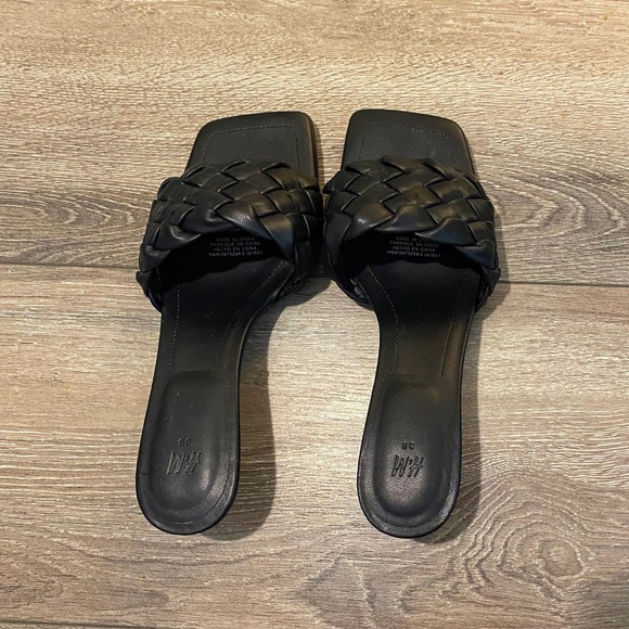 H&M black braided heel sandals - Picture 2 of 7